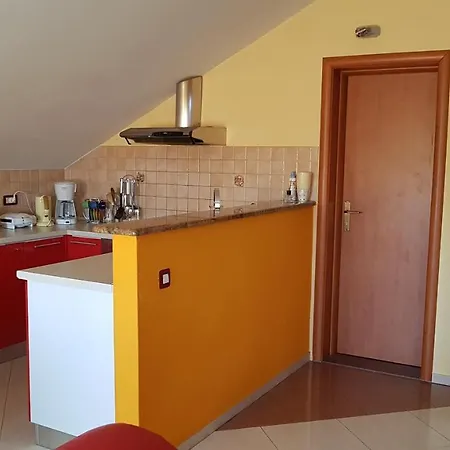 Apartment Nena *