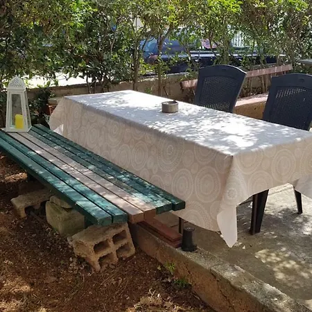 Nena דירה זאדאר